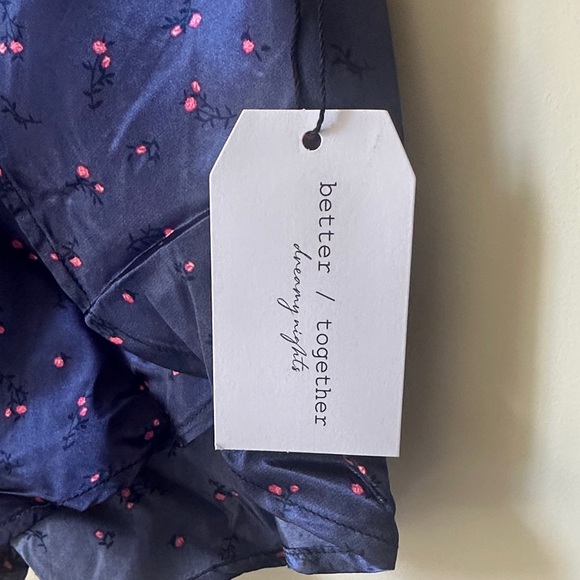 NWT Women's Blue Floral Sleepwear Set size M - Picture 2 of 9